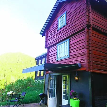 Cozy Retreat In Scenic Valley, E6 South Of Trondheim