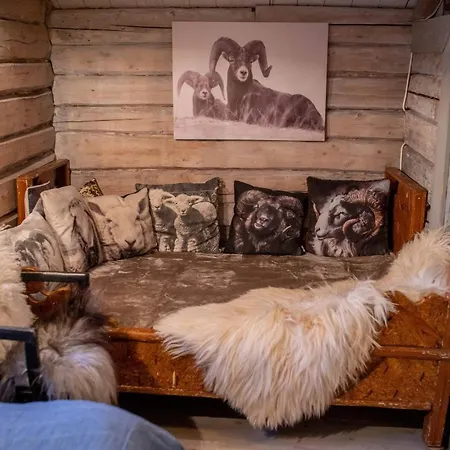 Cozy Retreat In Scenic Valley, E6 South Of Trondheim